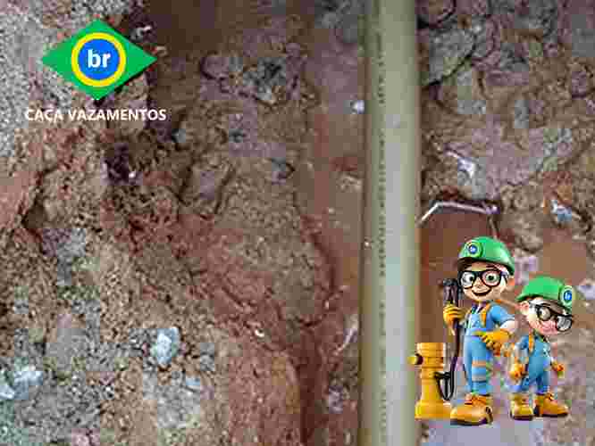 Encanador vazamentos de água com Goteira conta elevada